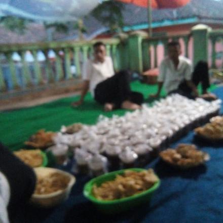 Tradisi Tahunan Bukber Kp. Pamucatan RW.05 menjelang akhir Ramadhan